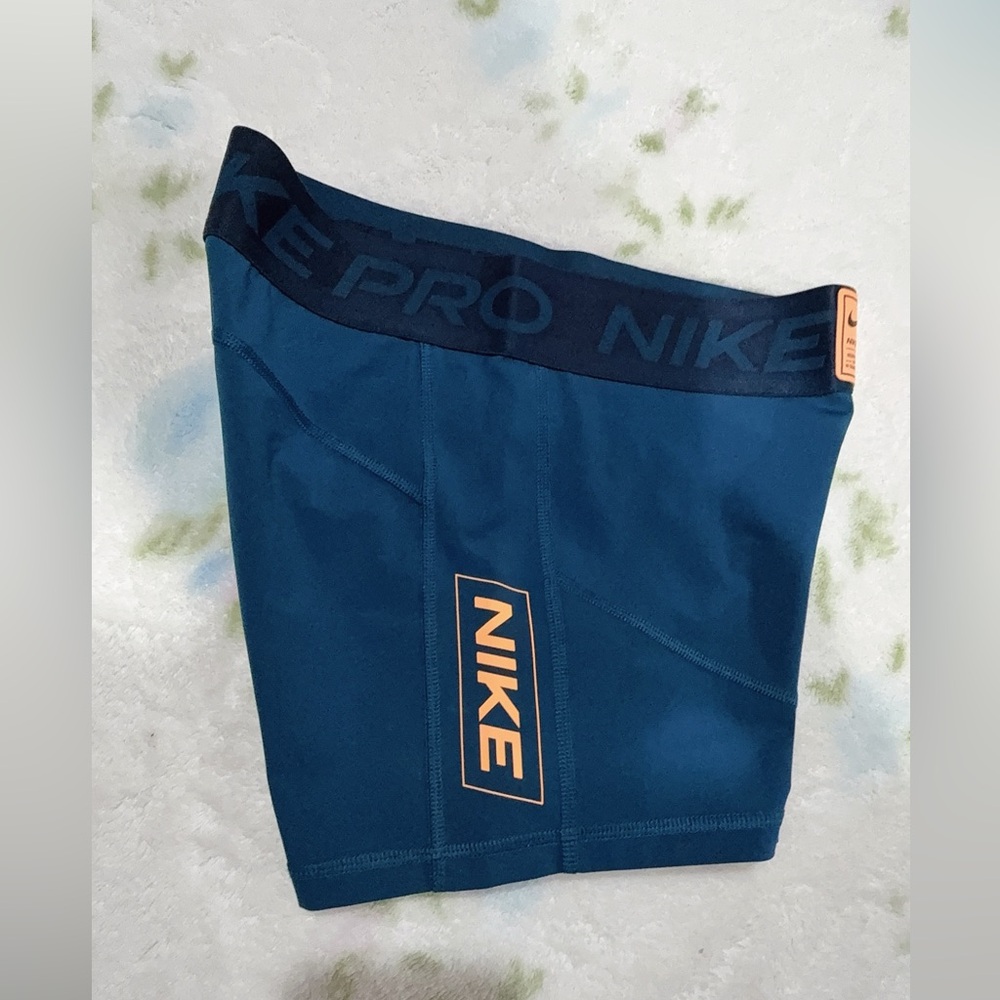 Nike Pro Teal and Orange Shorts - Picture 2 of 4